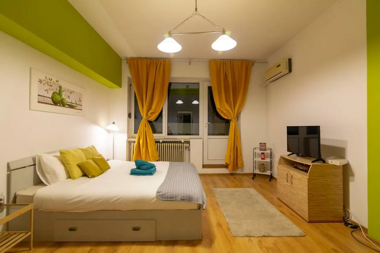 Magheru Boulevard Studio Otel Bükreş