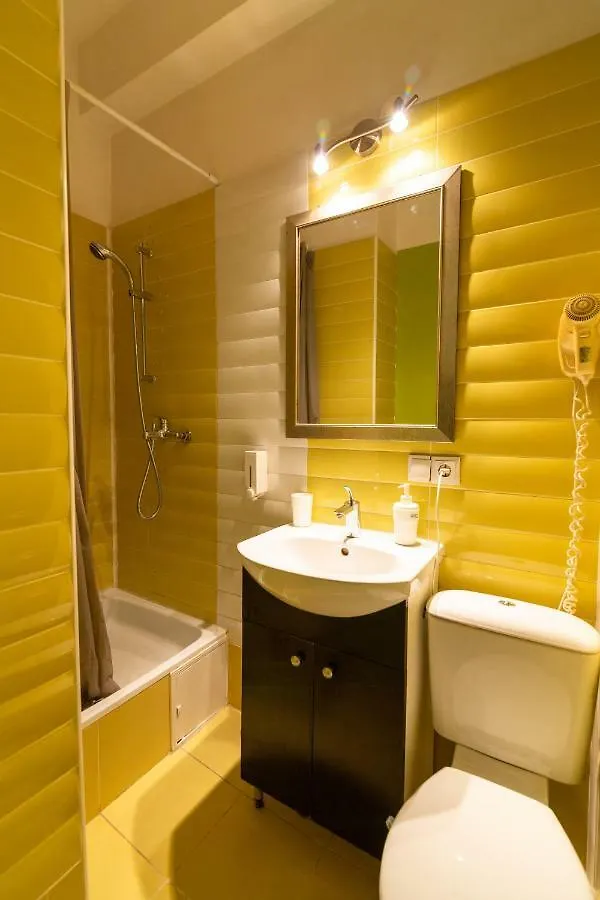 Magheru Boulevard Studio Hotel Bucarest 0*,  Romania